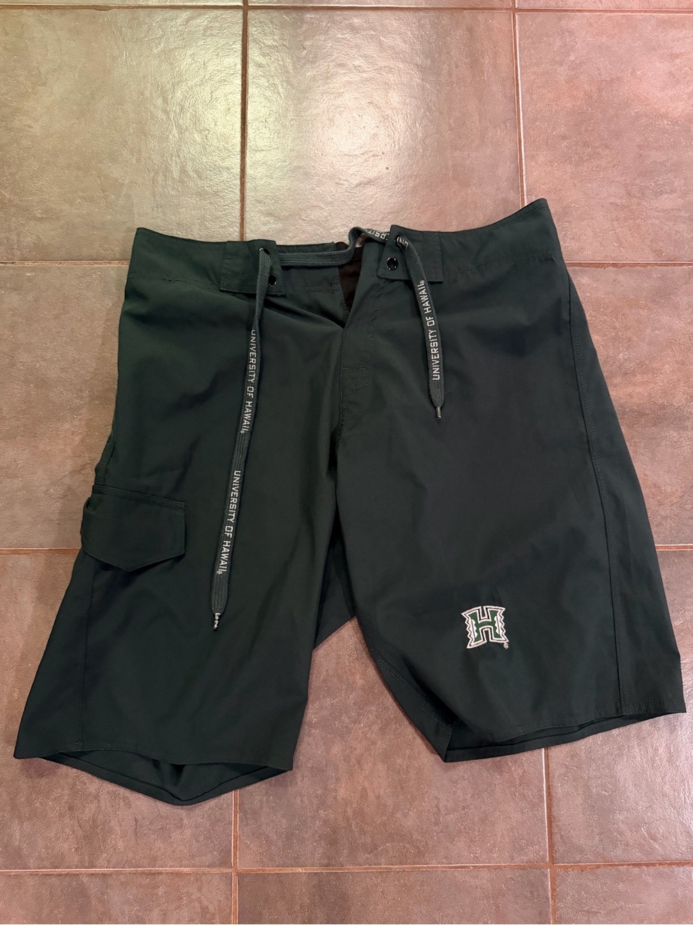 University of Hawaii Black Athletic Shorts
